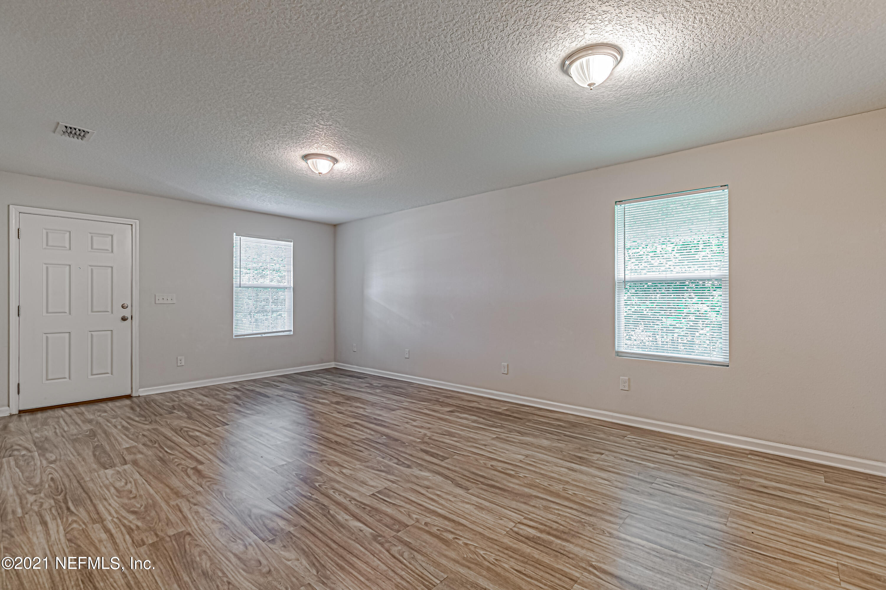 8117 Firetower Road Jacksonville, FL 32210 - Photo 8 of 24 8-Living Room