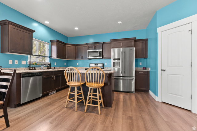 4582 Flower Point Eagle Mountain, UT 84005 - Photo 8 of 27