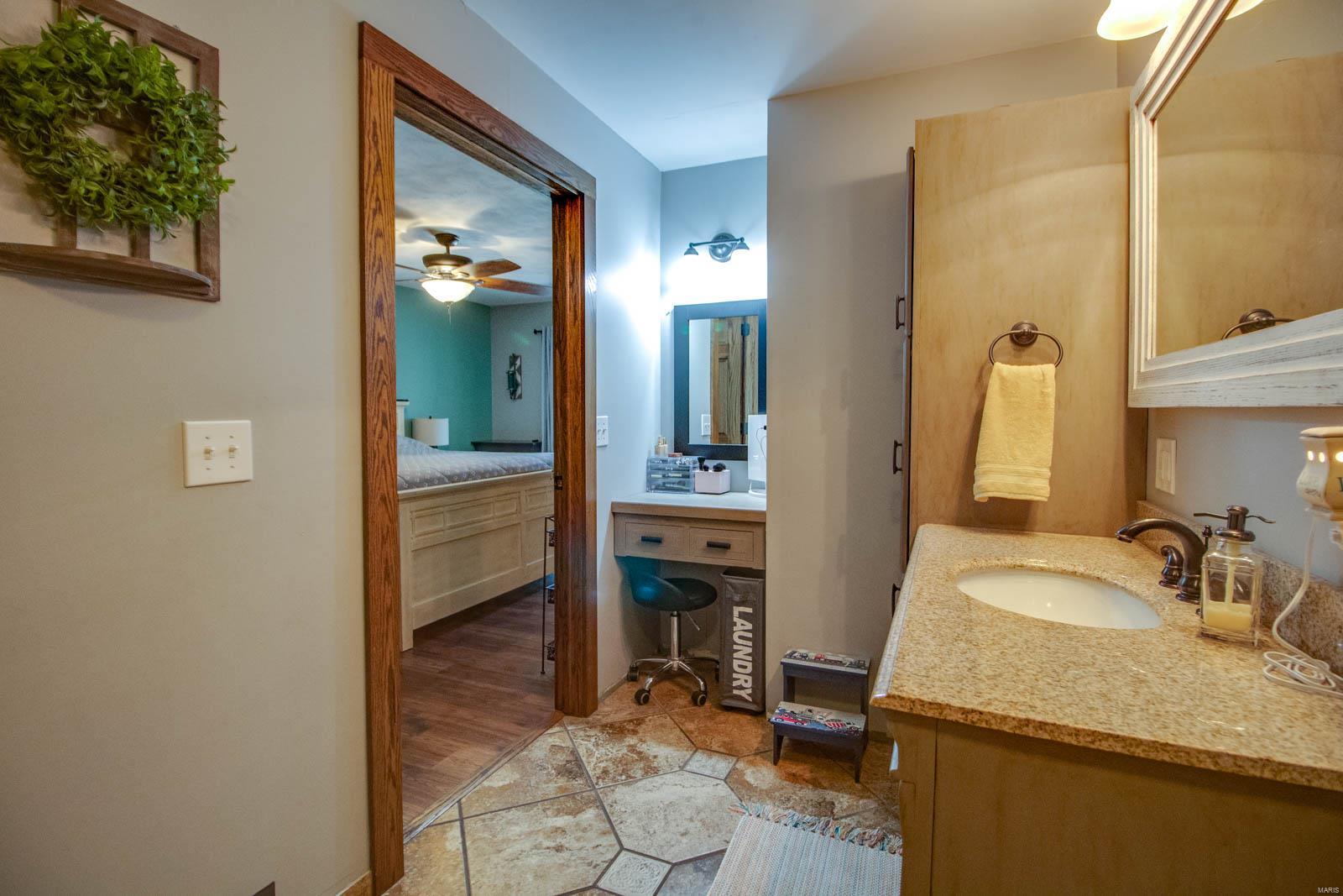 3345 Seiler Road Bethalto, IL 62010 - Photo 48 of 60