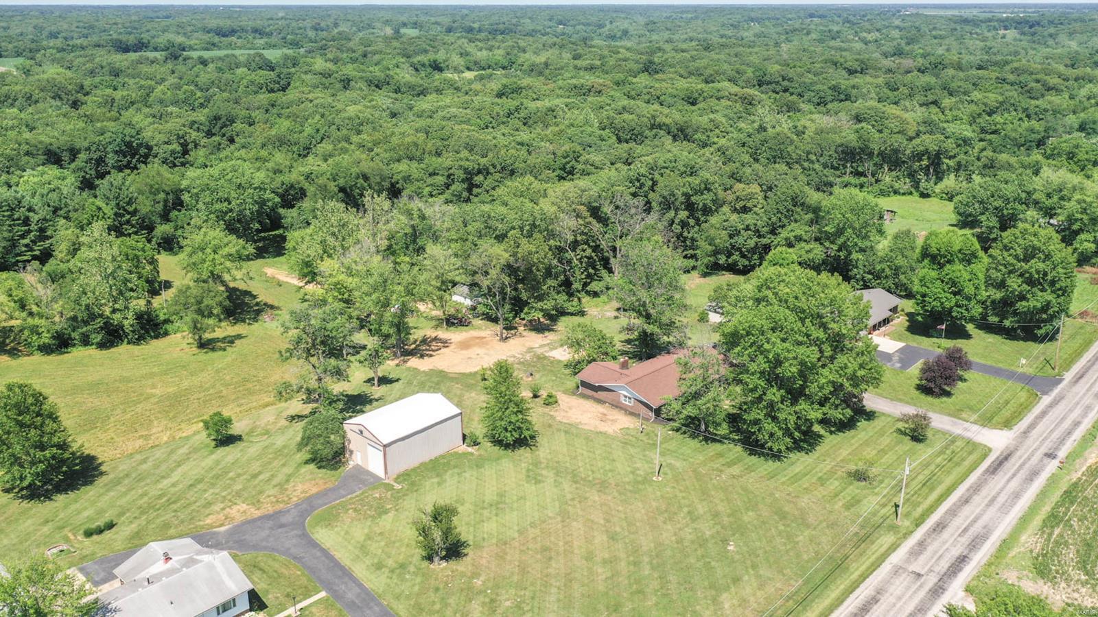 3345 Seiler Road Bethalto, IL 62010 - Photo 7 of 60