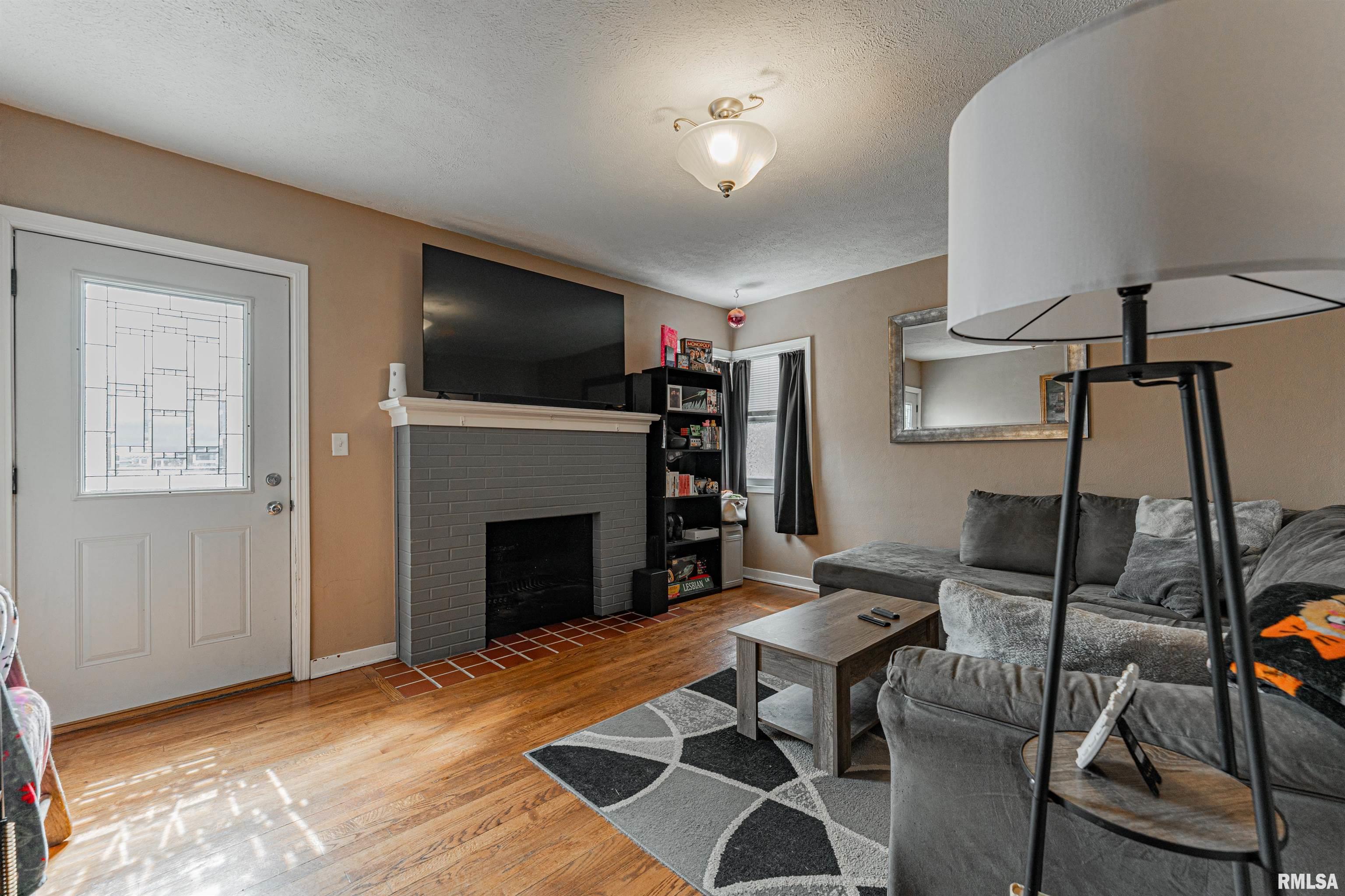 1717 East Keys Avenue Springfield, IL 62702 - Photo 5 of 32