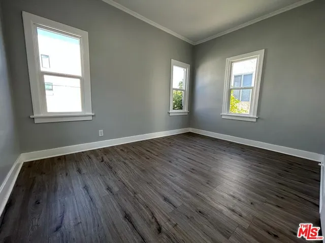 $2,500 | 759 1/2 North Ridgewood Place, Los Angeles, CA 90038