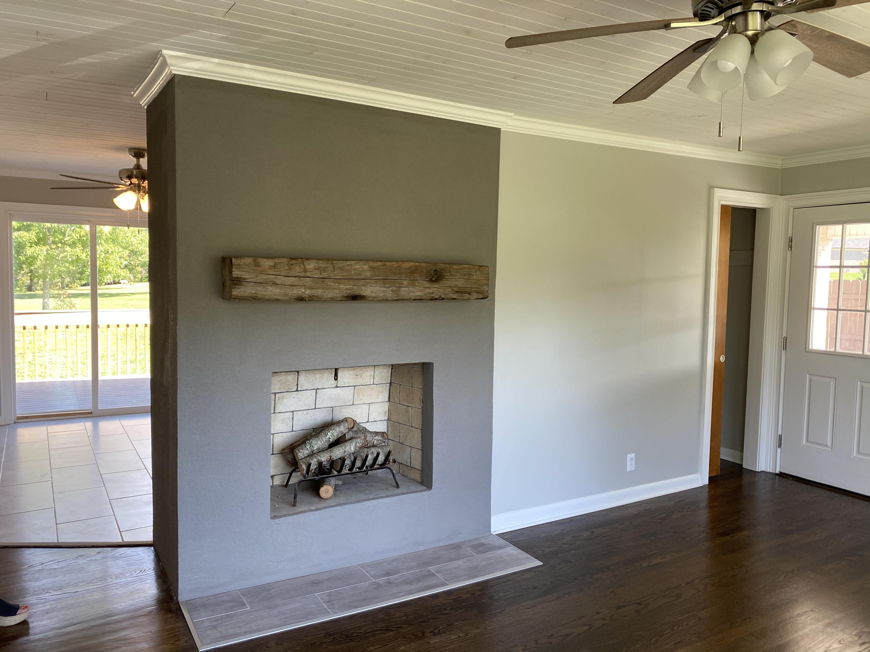 204 Hicks Road Piney Flats, TN 37686 - Photo 4 of 9 FE0A4B30-97E8-4AF0-B30E-ED7A229209AD