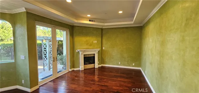 $10,000 | 406 North Fairview Street, Burbank, CA 91505