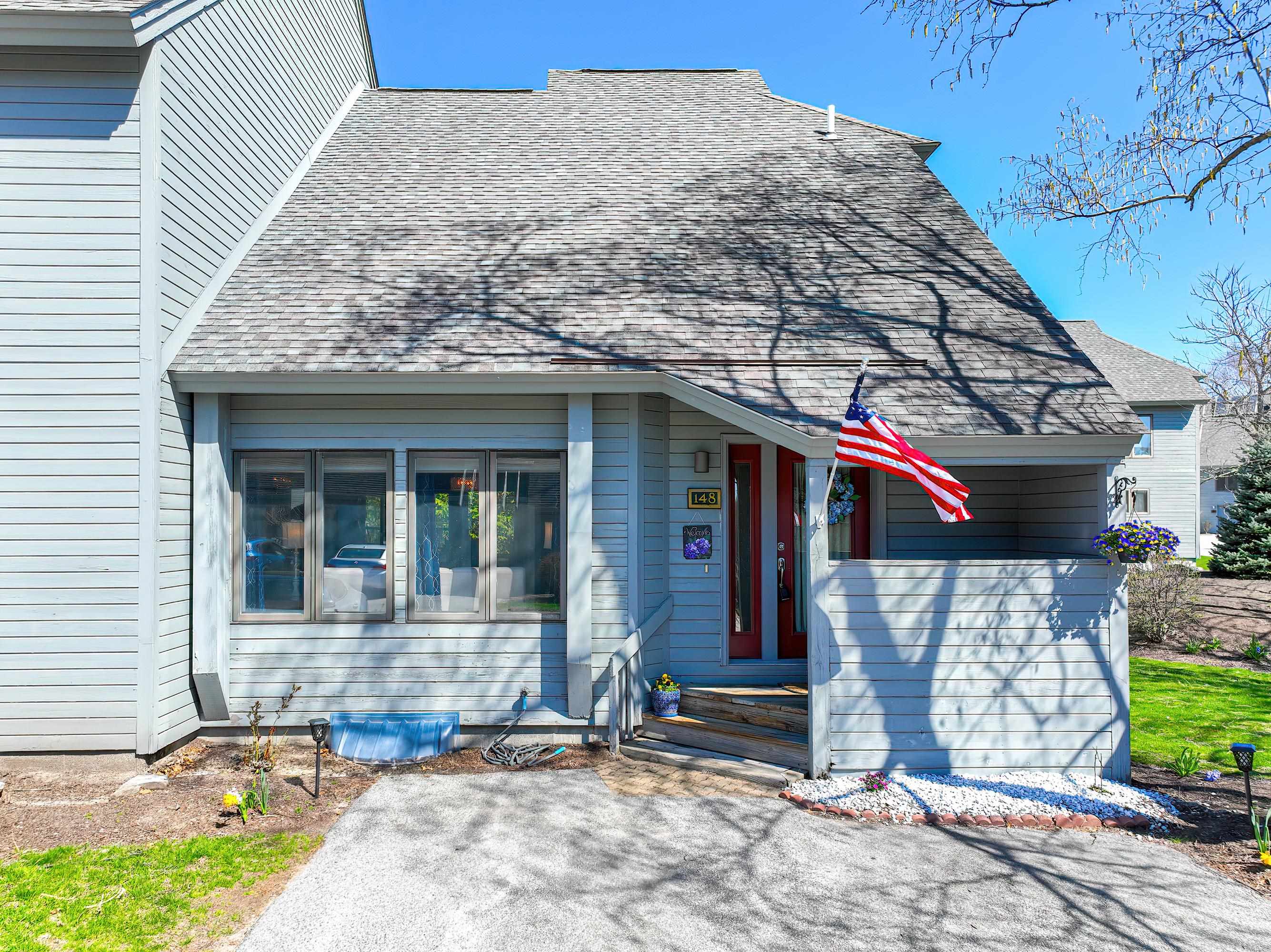 5 Tsienneto Road, Unit 148 Derry, NH 03038 - Photo 1 of 34 Gallery Image 1