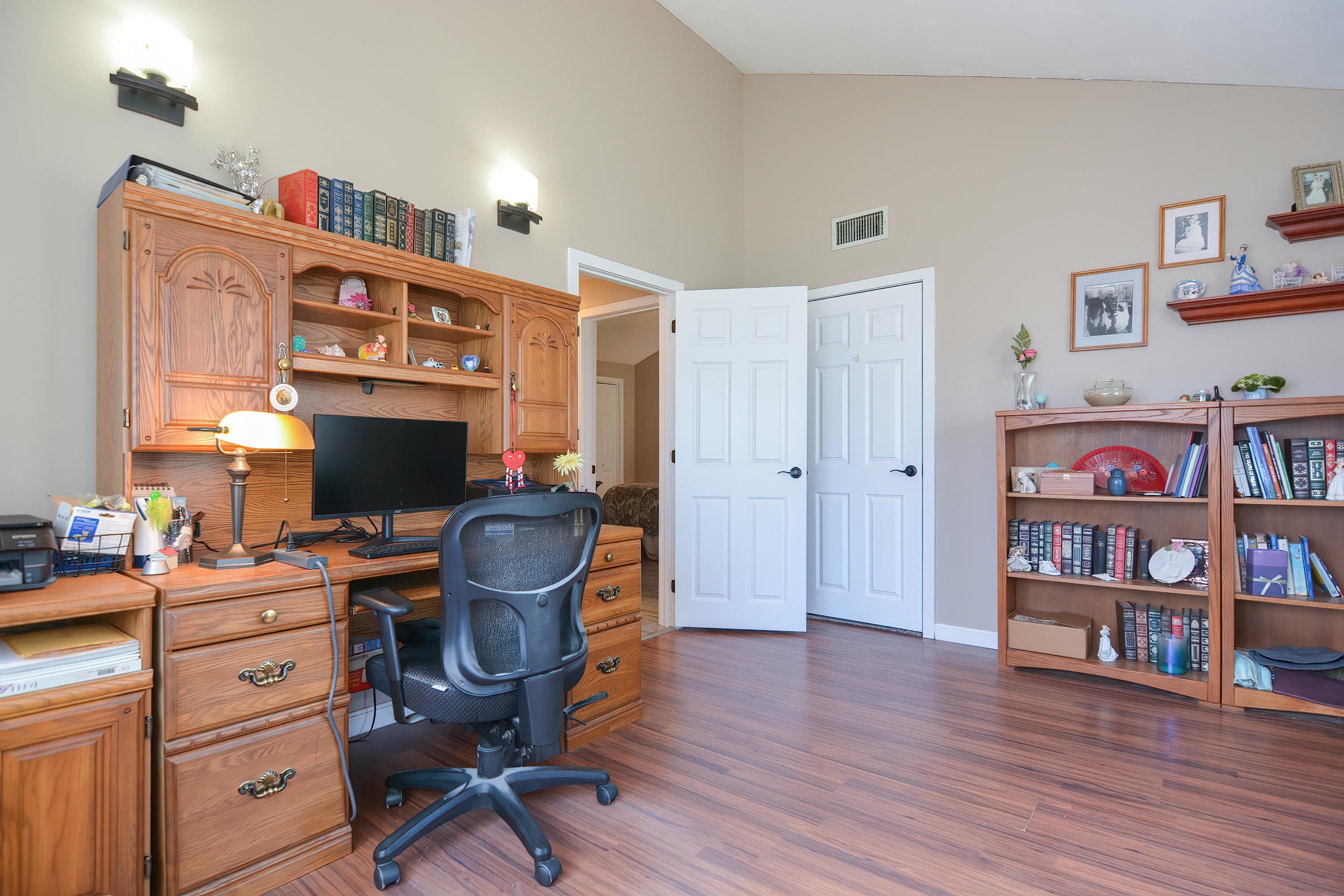 5 Tsienneto Road, Unit 148 Derry, NH 03038 - Photo 18 of 34 Gallery Image 18