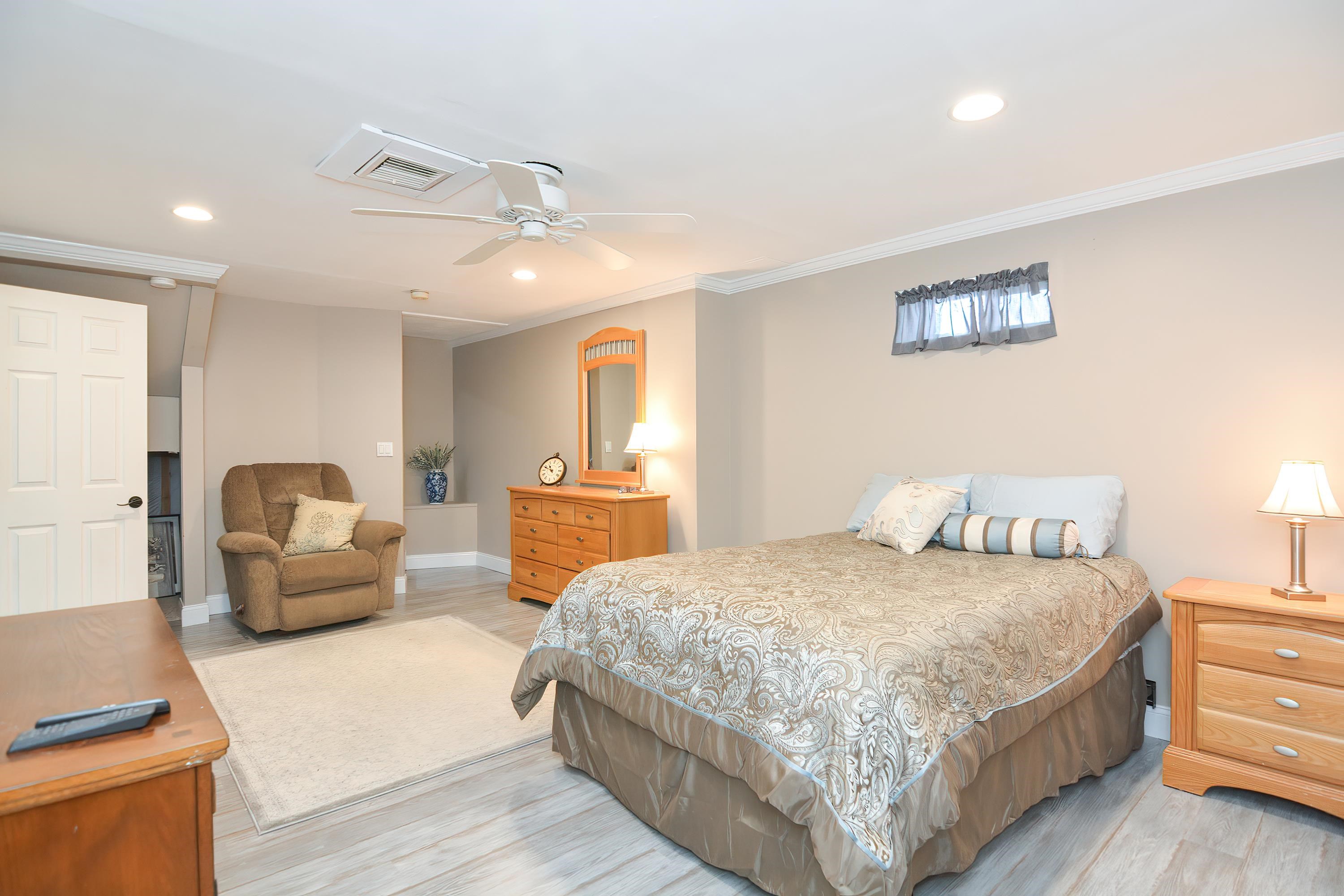5 Tsienneto Road, Unit 148 Derry, NH 03038 - Photo 20 of 34 Gallery Image 20