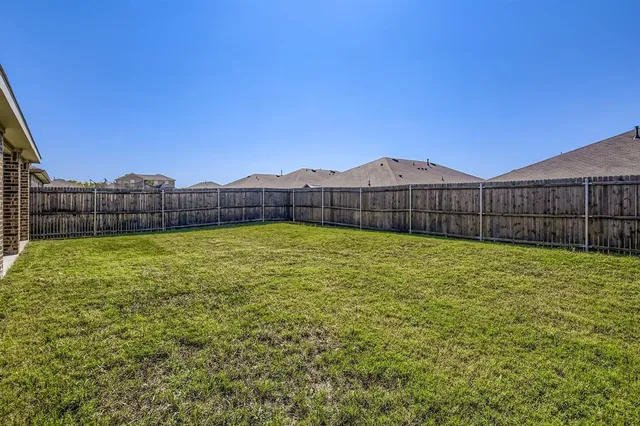 $2,300 | 2940 Goodrich Street, Royse City, TX 75189