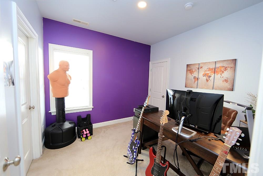 7725 ACC Boulevard Raleigh, NC 27617 - Photo 8 of 14 Gallery Image 8