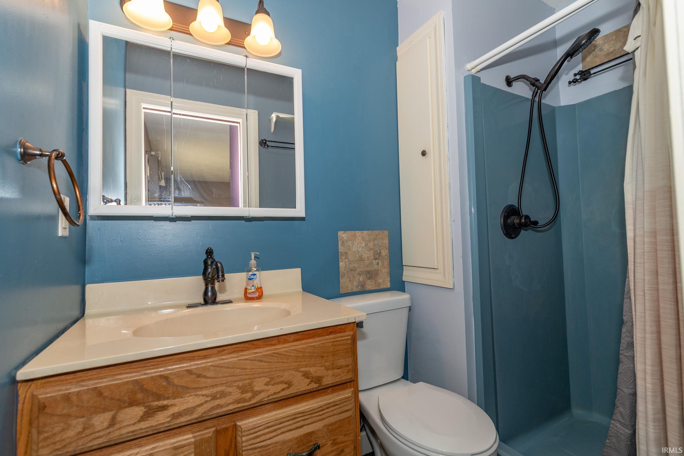 12909 Tyler Road Lakeville, IN 46536 - Photo 13 of 36