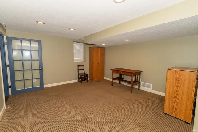 $292,900 | 12909 Tyler Road, Lakeville, IN 46536