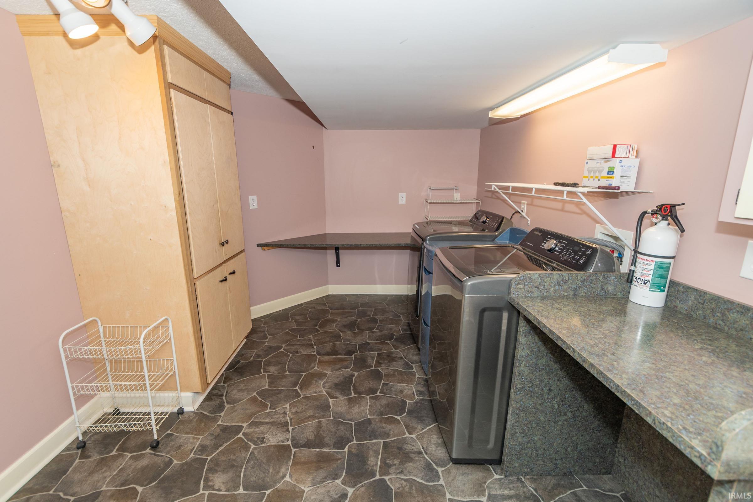 12909 Tyler Road Lakeville, IN 46536 - Photo 27 of 36