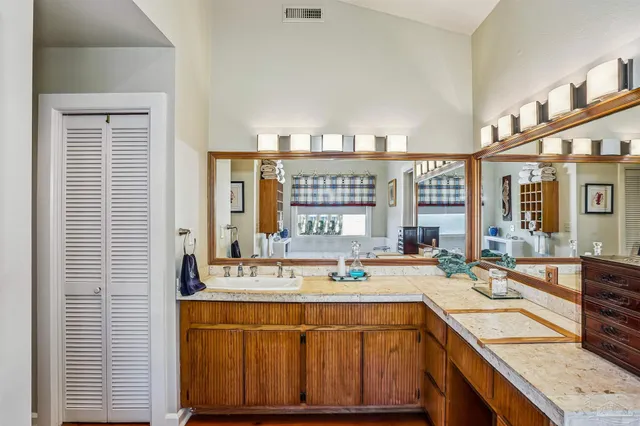 $2,400,000 | 2653 Del Mar Drive, Gulf Breeze, FL 32563