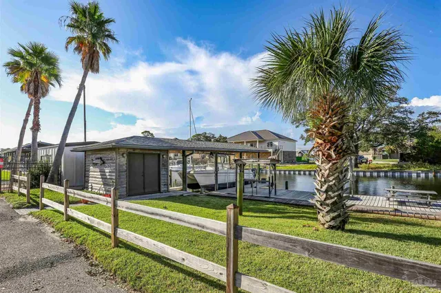 $2,400,000 | 2653 Del Mar Drive, Gulf Breeze, FL 32563