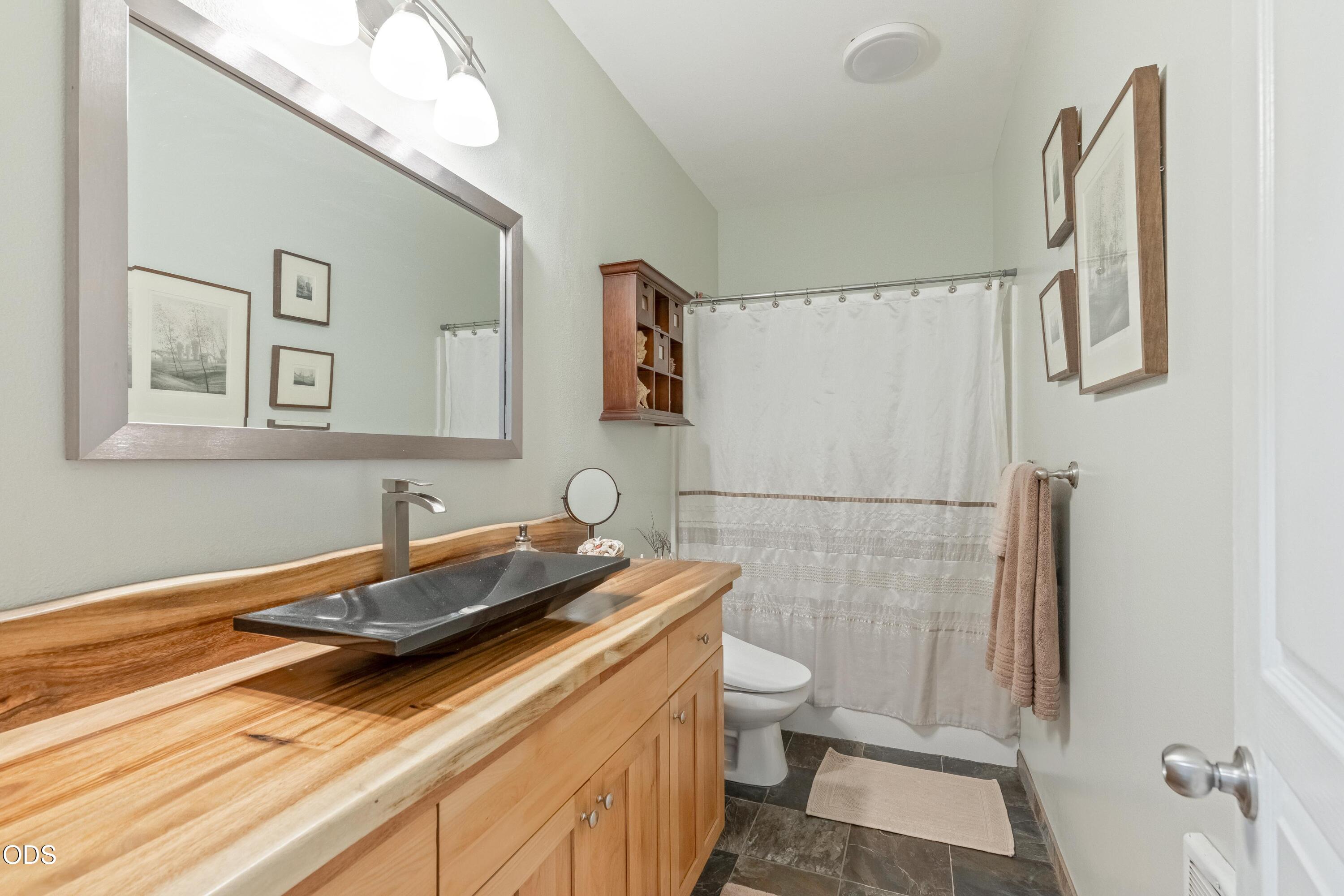 637 Northeast Mason Road Bend, OR 97701 - Photo 19 of 33