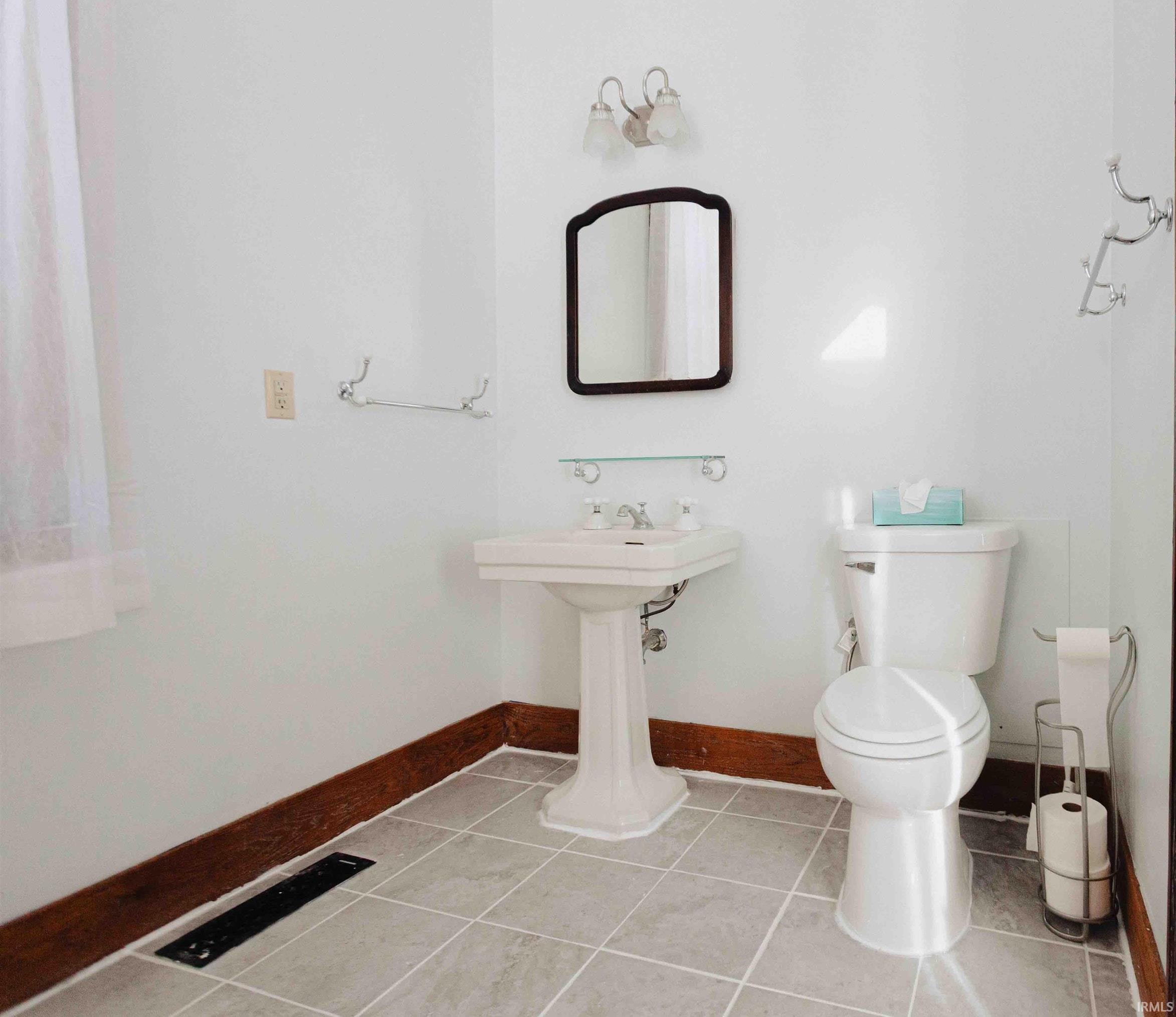 9311 Parent Road New Haven, IN 46774 - Photo 14 of 23