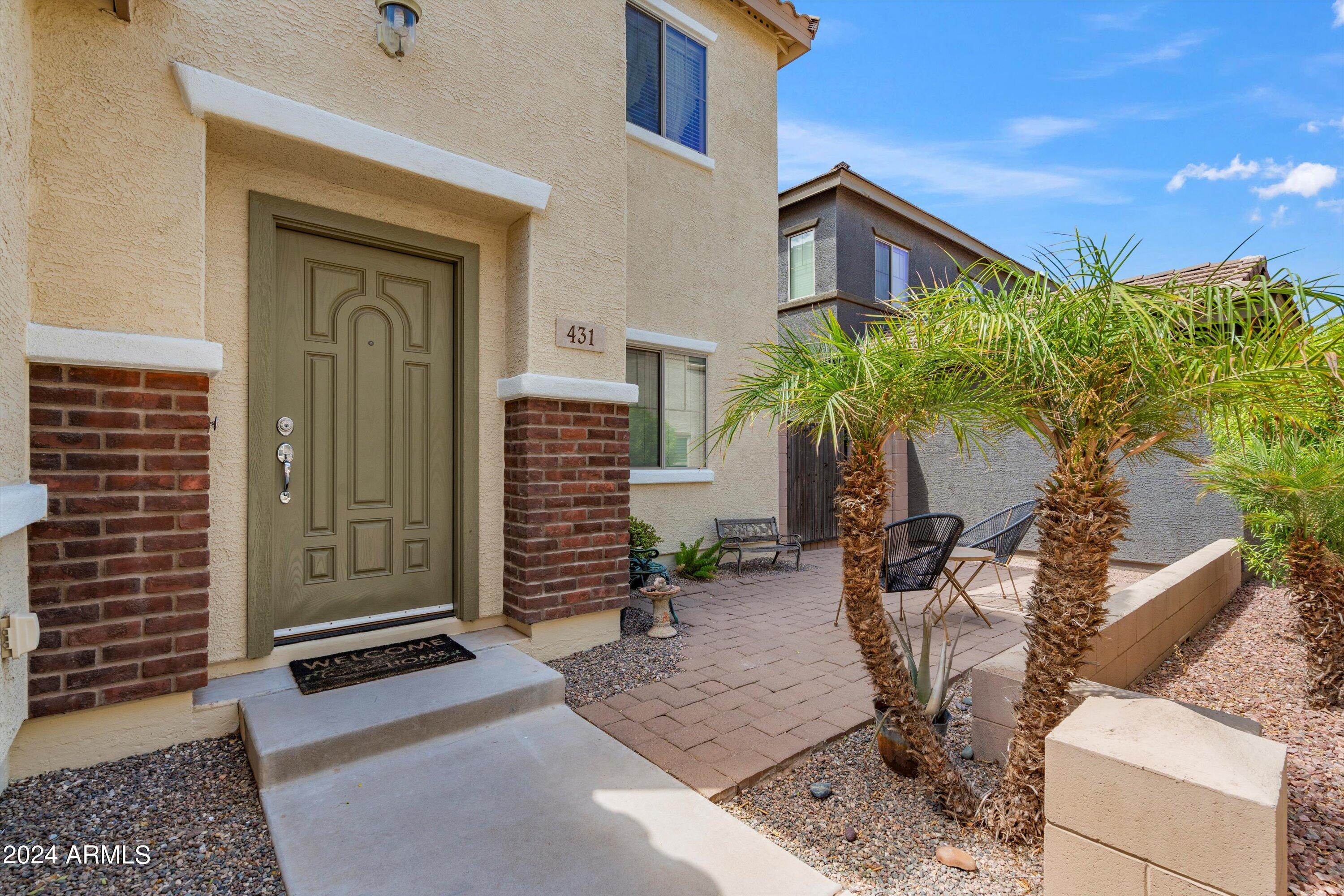 431 North Ranger Trail Gilbert, AZ 85234 - Photo 3 of 38 03-Entry Courtyard
