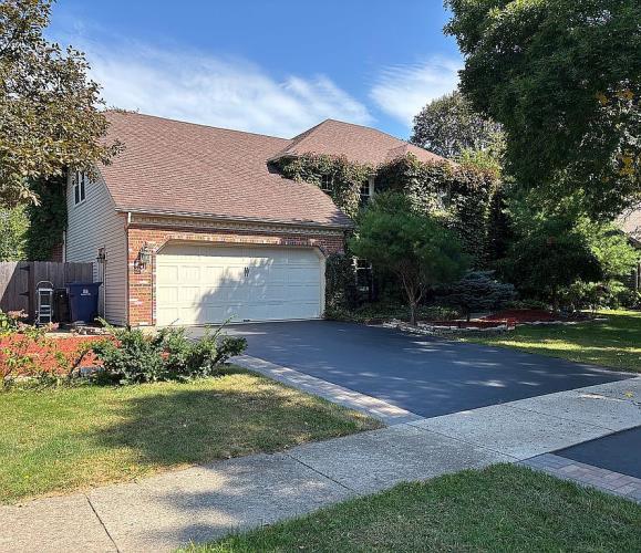 1369 Ginger Lane Naperville, IL 60565 - Photo 1 of 32