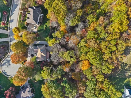 a picture of a cabinet
