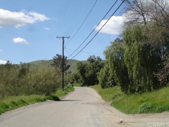 Paved road to property