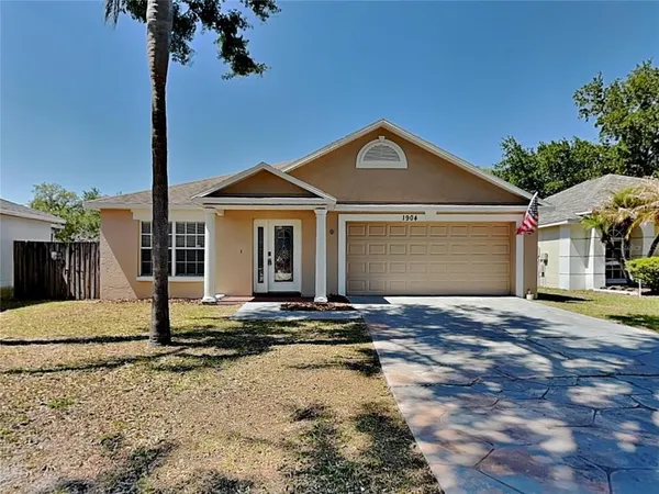 $1,999 | Undisclosed Address, Valrico, FL 33594