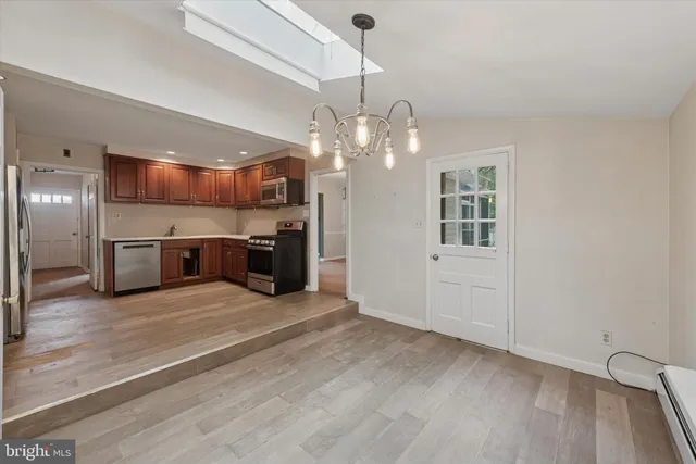 $750,000 | 542 Upper Weadley Road, Wayne, PA 19087