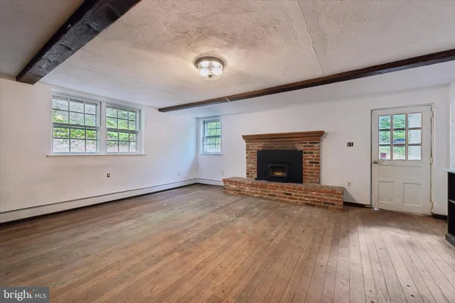 $750,000 | 542 Upper Weadley Road, Wayne, PA 19087