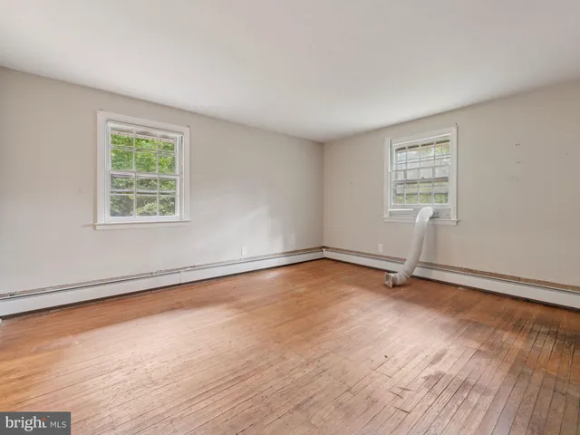 $750,000 | 542 Upper Weadley Road, Wayne, PA 19087