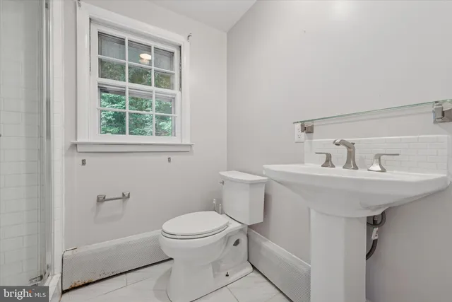 $750,000 | 542 Upper Weadley Road, Wayne, PA 19087