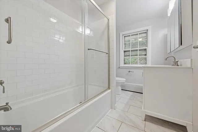 $750,000 | 542 Upper Weadley Road, Wayne, PA 19087