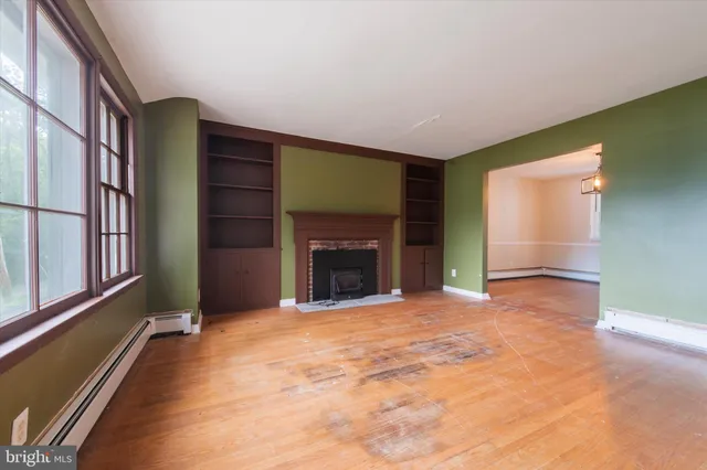 $750,000 | 542 Upper Weadley Road, Wayne, PA 19087