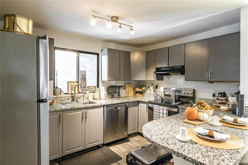 2109 Defoors Ferry Road Northwest, Unit A Atlanta, GA 30318 - Photo 2 of 26