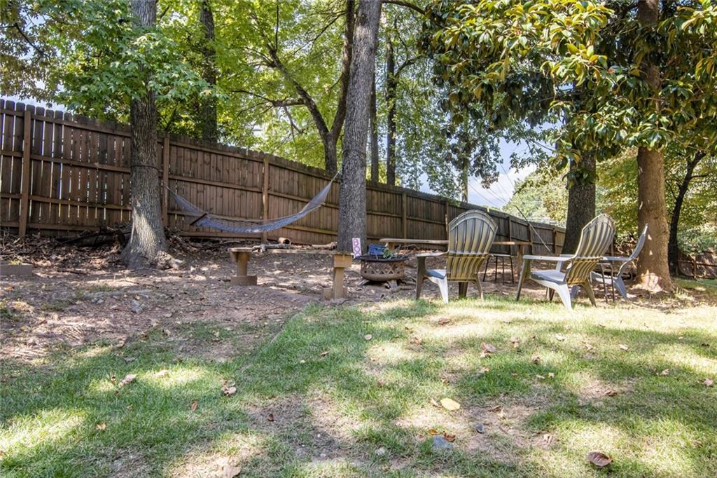 2109 Defoors Ferry Road Northwest, Unit A Atlanta, GA 30318 - Photo 23 of 26