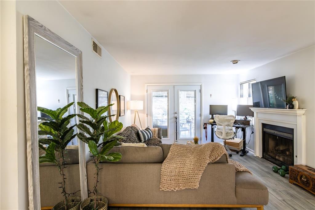 2109 Defoors Ferry Road Northwest, Unit A Atlanta, GA 30318 - Photo 5 of 26