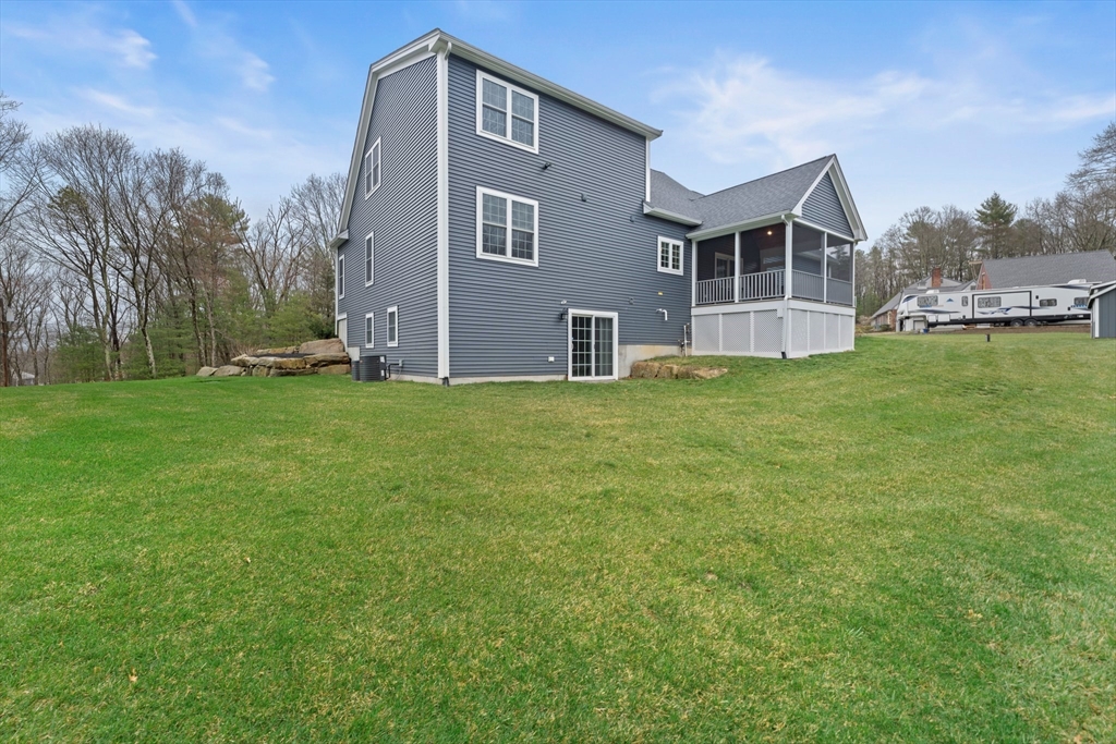 15 Kettle Hill Road Uxbridge, MA 01569 - Photo 38 of 41 Gallery Image 38