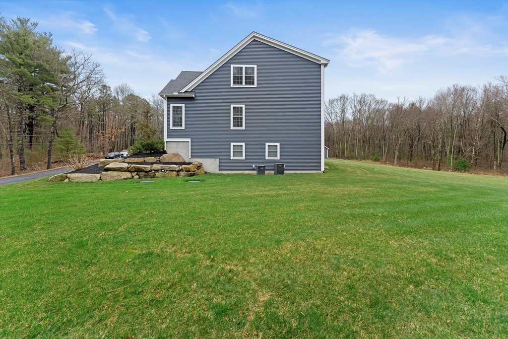15 Kettle Hill Road Uxbridge, MA 01569 - Photo 39 of 41 Gallery Image 39