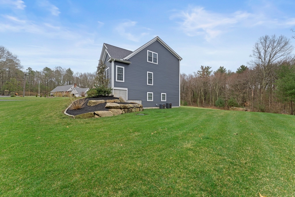 15 Kettle Hill Road Uxbridge, MA 01569 - Photo 40 of 41 Gallery Image 40