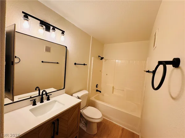 $1,550 | 3047 Casey Drive, Unit 103, Las Vegas, NV 89120