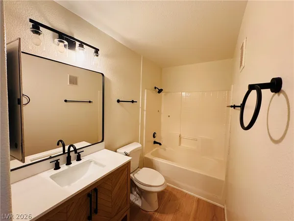 $1,550 | 3047 Casey Drive, Unit 103, Las Vegas, NV 89120