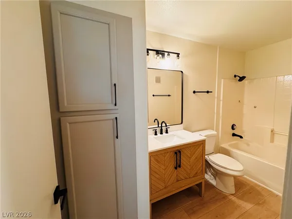 $1,550 | 3047 Casey Drive, Unit 103, Las Vegas, NV 89120