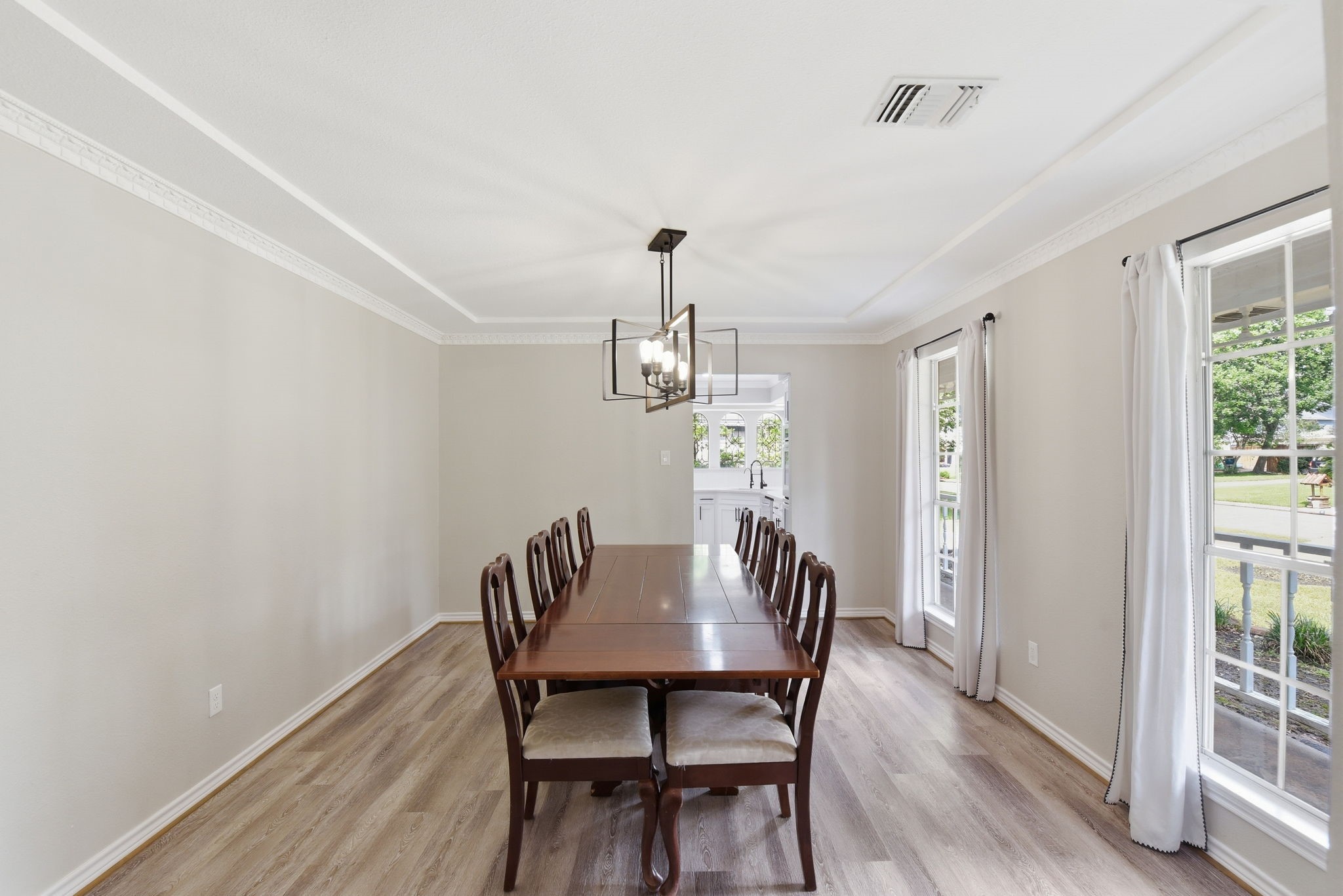 3603 Beech Hill Drive Spring, TX 77388 - Photo 8 of 44 Beautiful windows and crown molding in this area as well as an updated light fixture.
