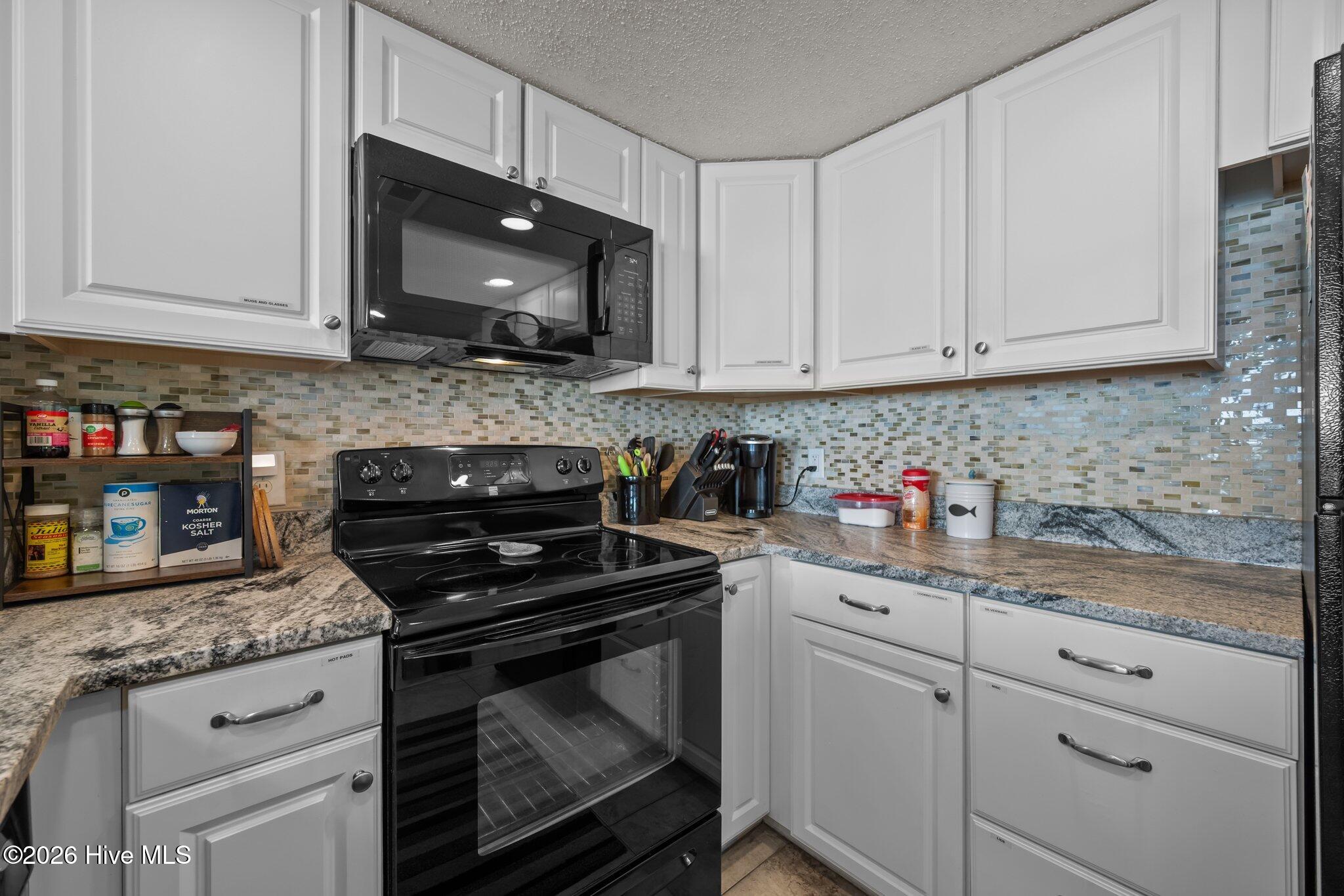 2000 New River Inlet Road, Unit 2606 North Topsail Beach, NC 28460 - Photo 5 of 37 19-web-or-mls-_RAD5166