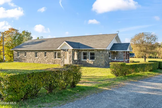 $424,900 | 40 Dater Hill Road, Brunswick, NY 12180