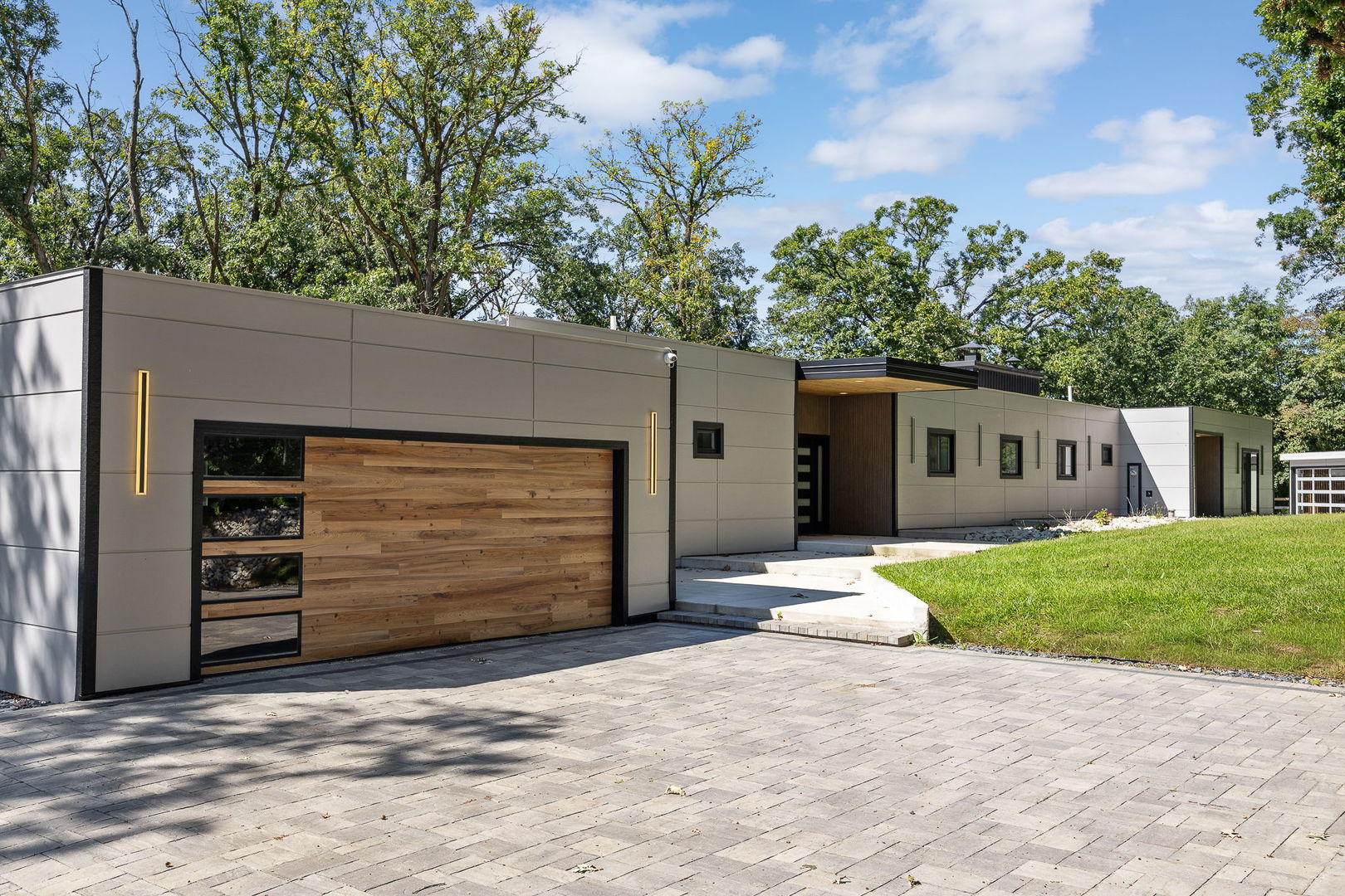 12604 South Pawnee Road Palos Park, IL 60464 - Photo 8 of 52 Gallery Image 8