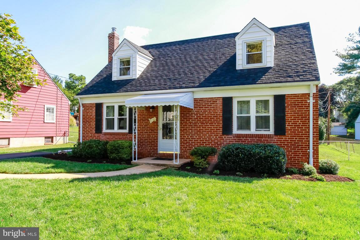10411 Greentop Road Cockeysville, MD 21030 - Photo 1 of 30 Exterior (Front)