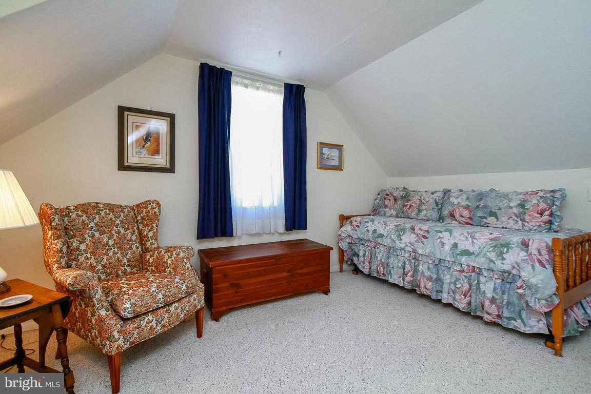 10411 Greentop Road Cockeysville, MD 21030 - Photo 17 of 30 Bedroom