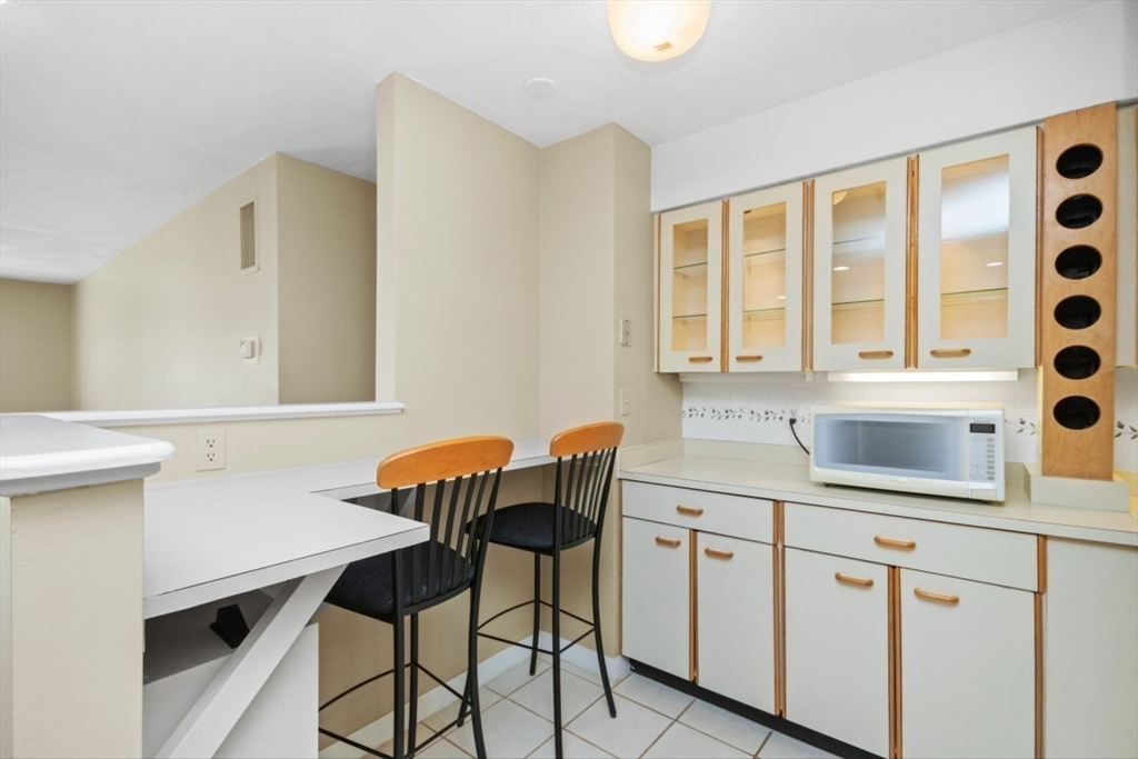 199 Coolidge Avenue, Unit 401 Watertown, MA 02472 - Photo 7 of 21