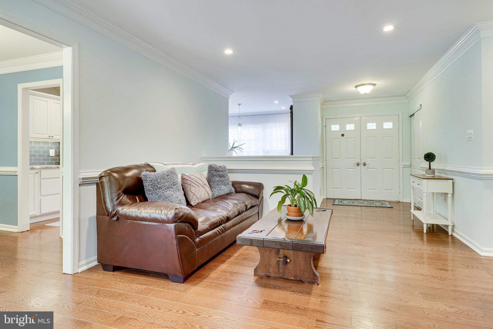 7715 Mulberry Bottom Lane Springfield, VA 22153 - Photo 8 of 45 Spacious Room