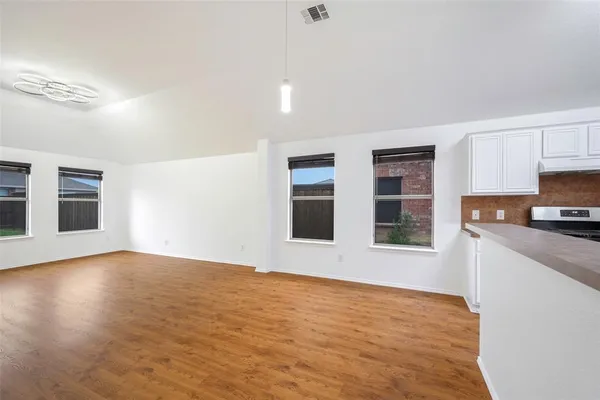 $2,390 | 1001 Campbell Drive, McKinney, TX 75071