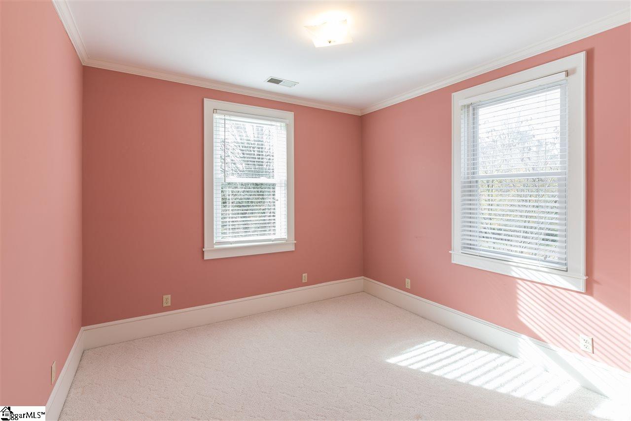 107 Cole Road Greenville, SC 29611 - Photo 13 of 33